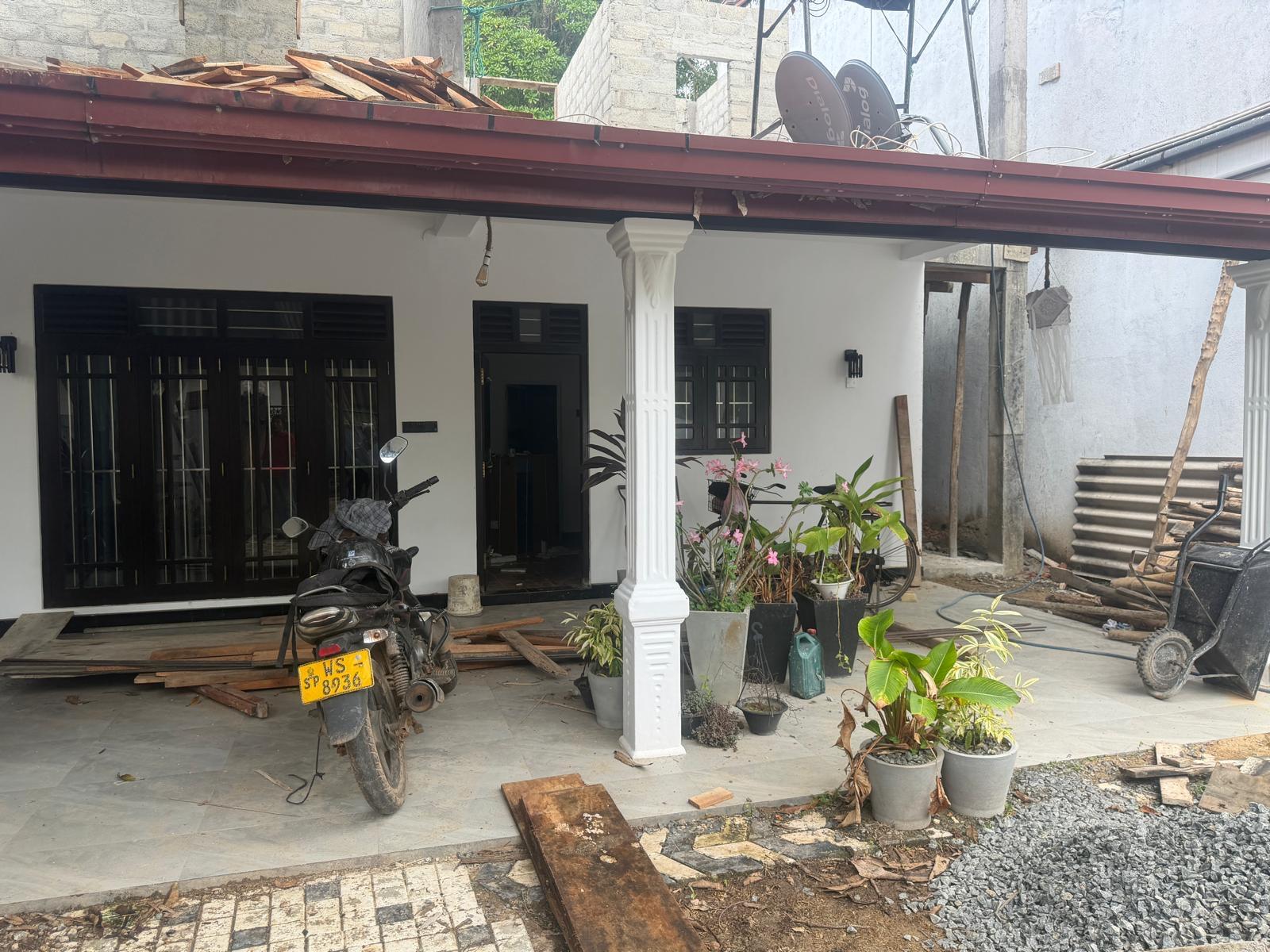 Guest House in Udupila Road Mirissa
