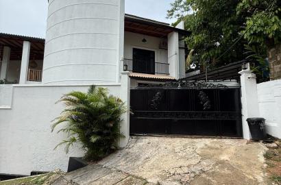 Beautiful Villa in Kalegana, Galle